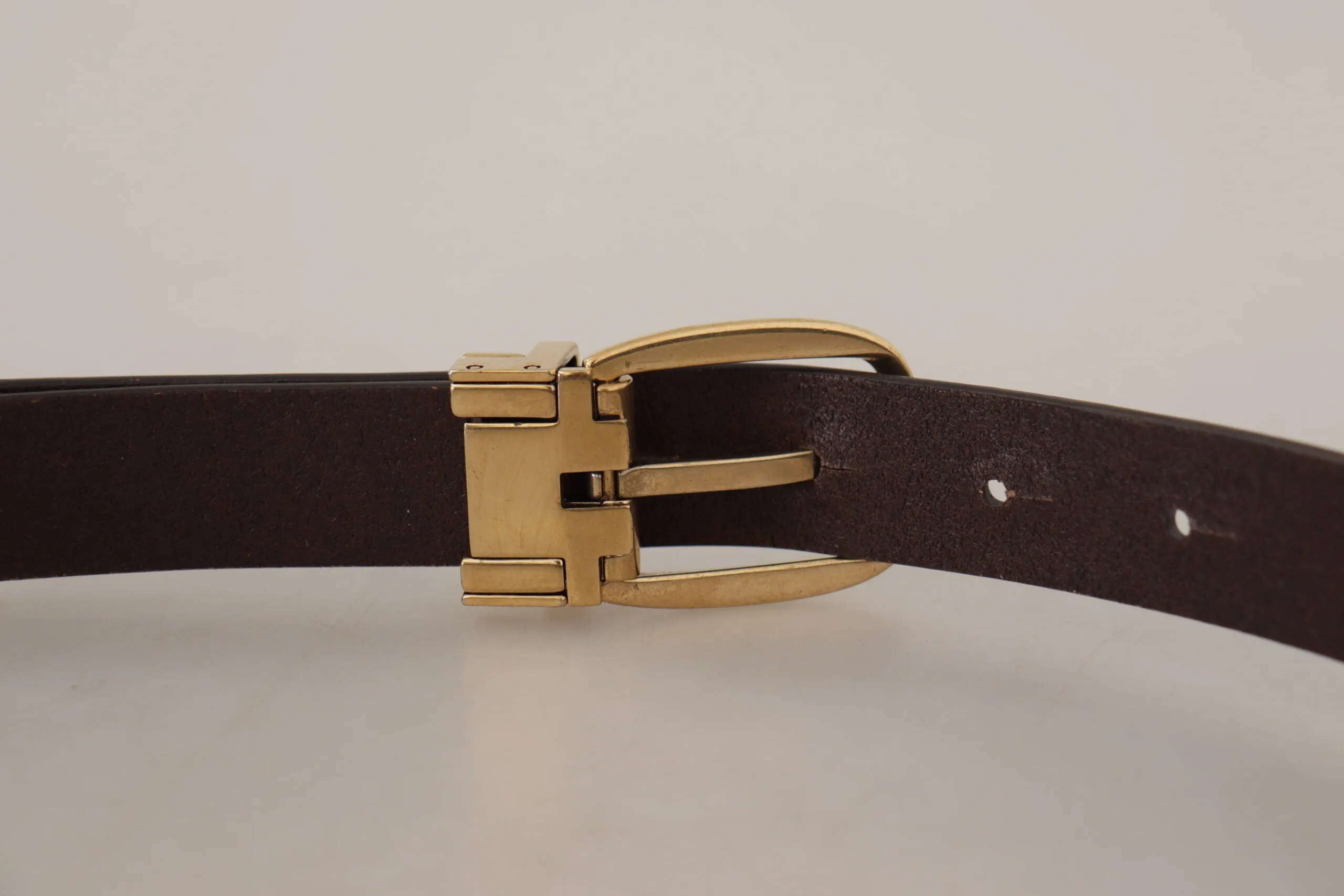 Elegant Dark Brown Leather Belt