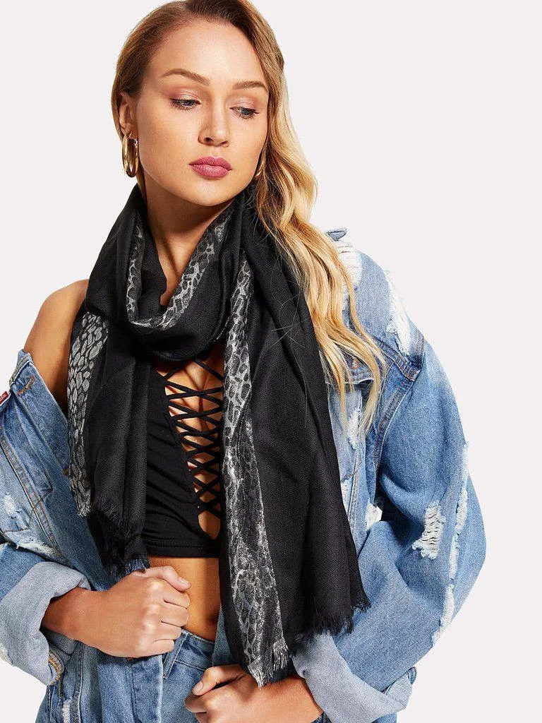 Frayed Trim Light Weight Scarf