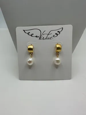Mother Of Pearl Drop Earring