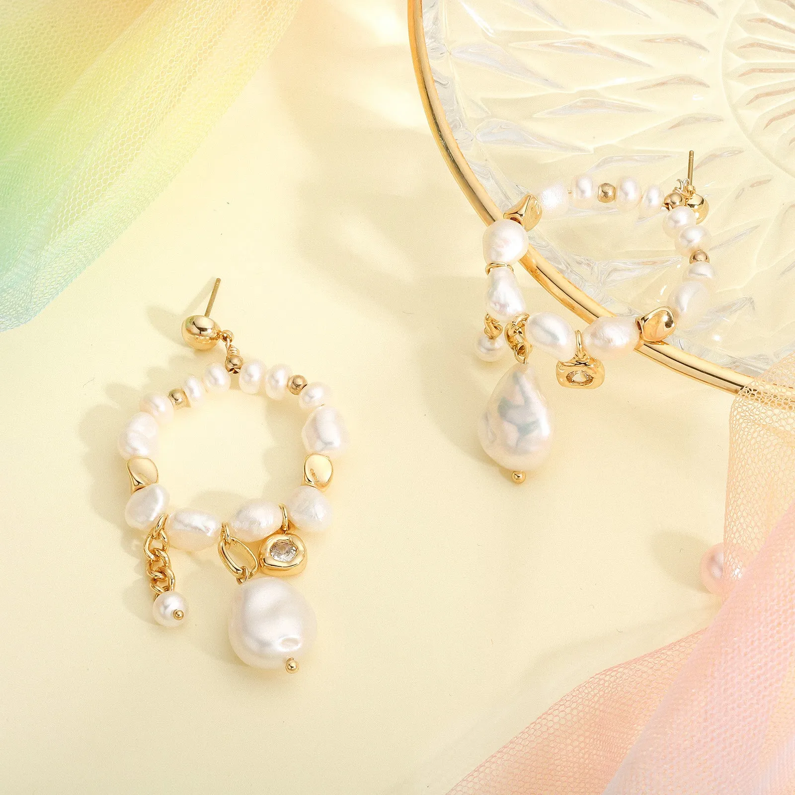 Pearl Hollow Earrings
