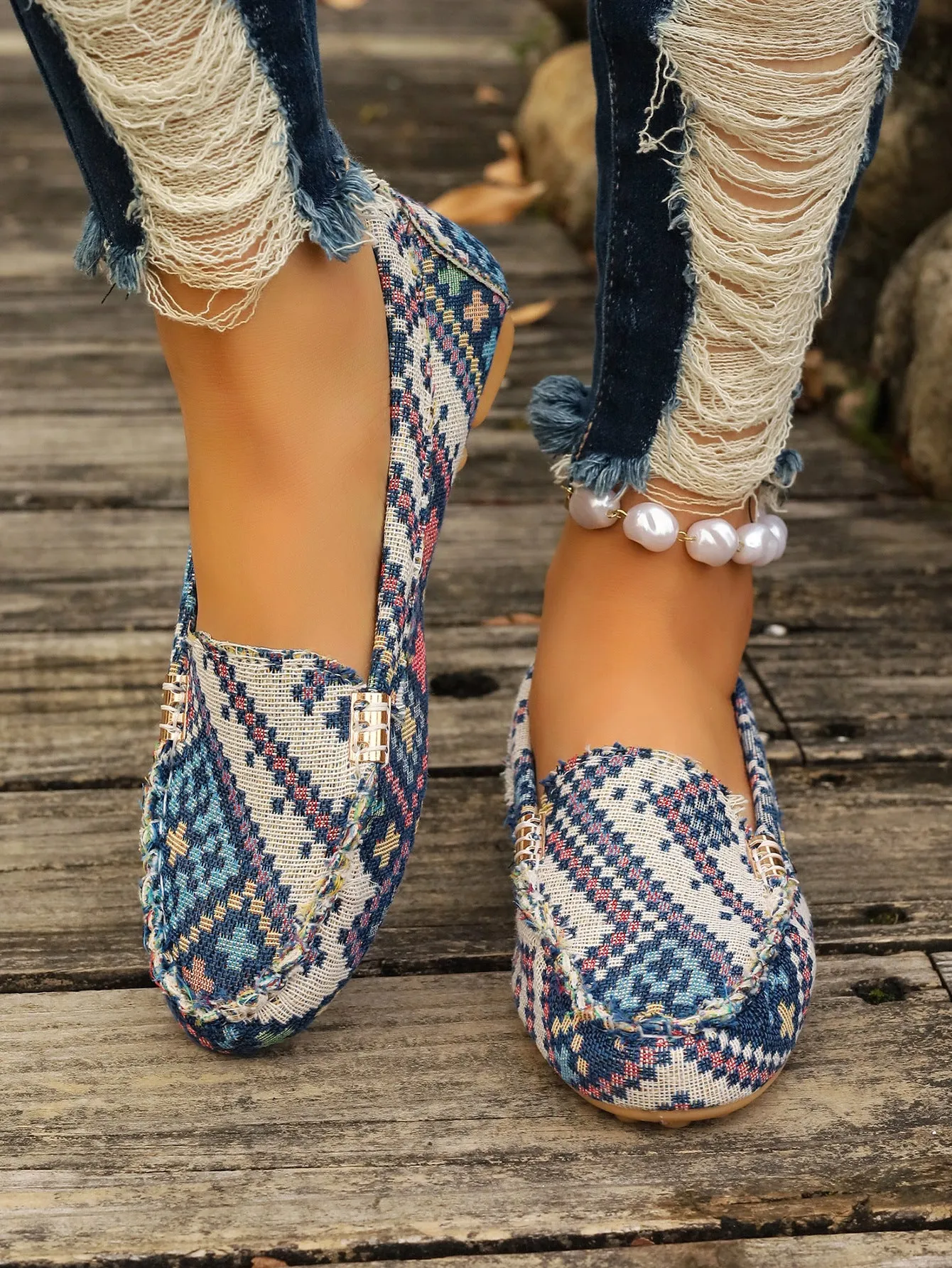 Women multi color pattern flat shoes Ethnic fabric Low Cut Breathable Lazy Work Shoes